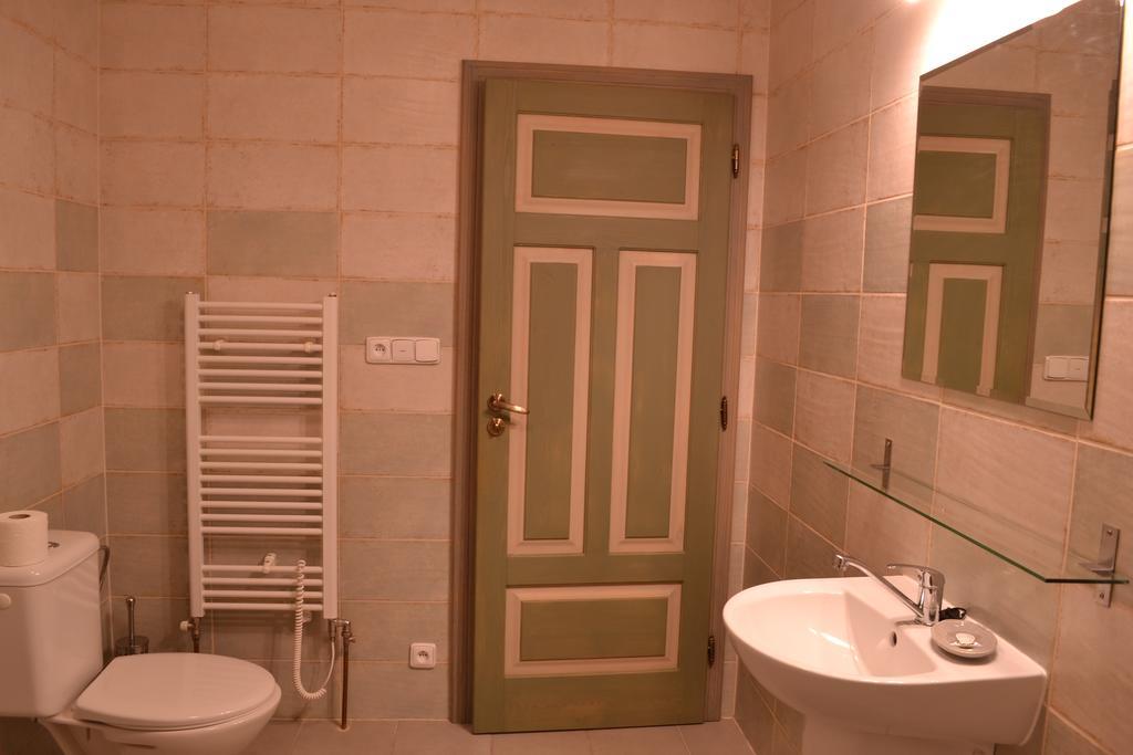 Kokasice Penzion Dvur Krasikov מראה חיצוני תמונה
